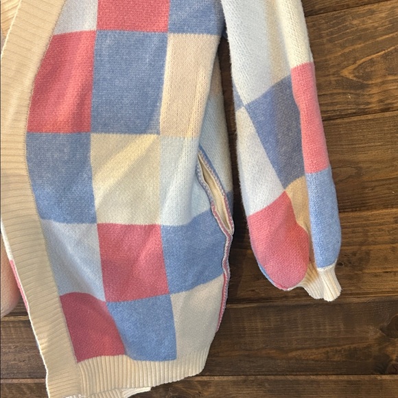 Colorful Patchwork Open-Front Cardigan - Picture 3 of 4